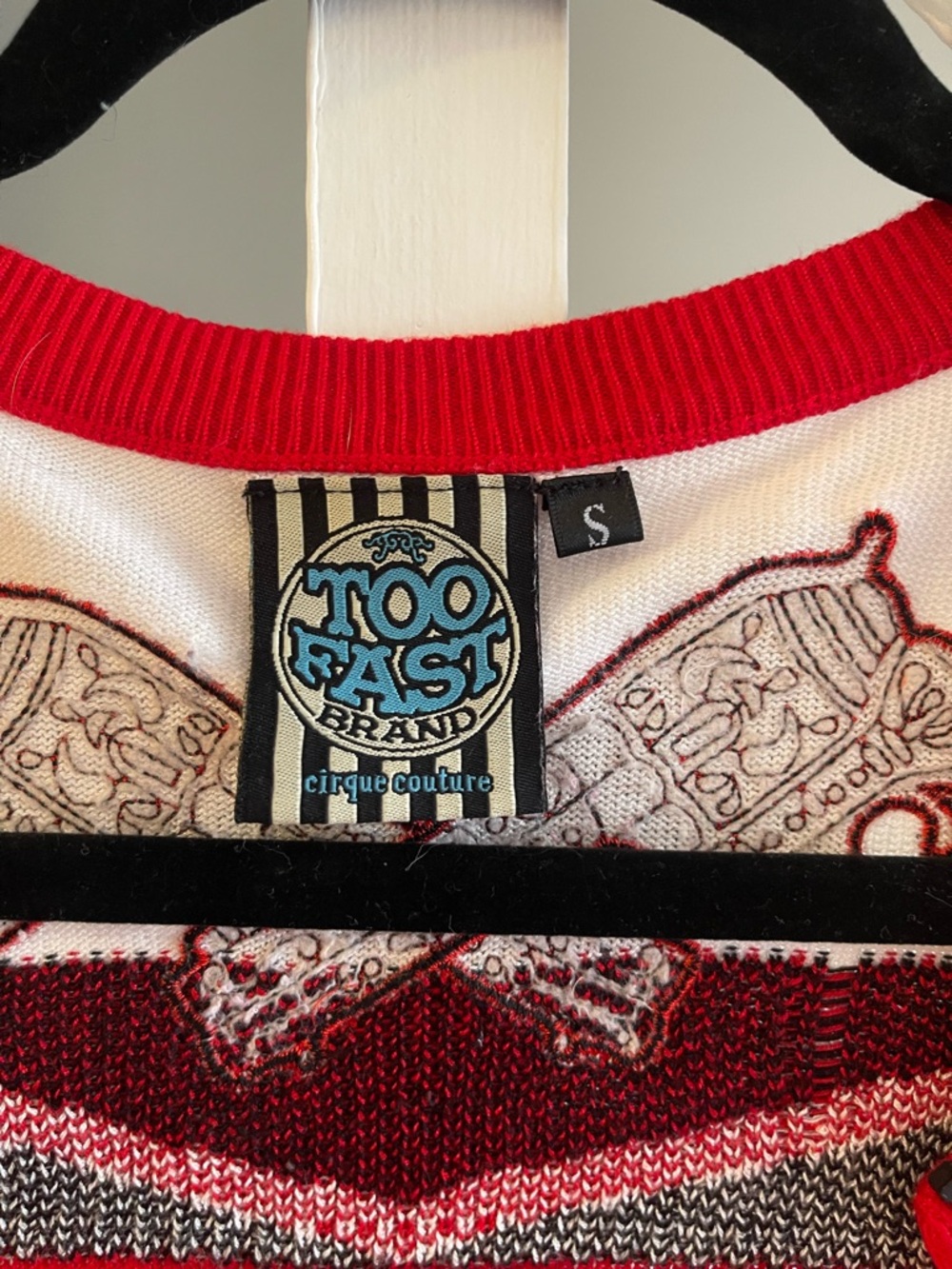 Too Fast Retro Sweater - Picture 4 of 4